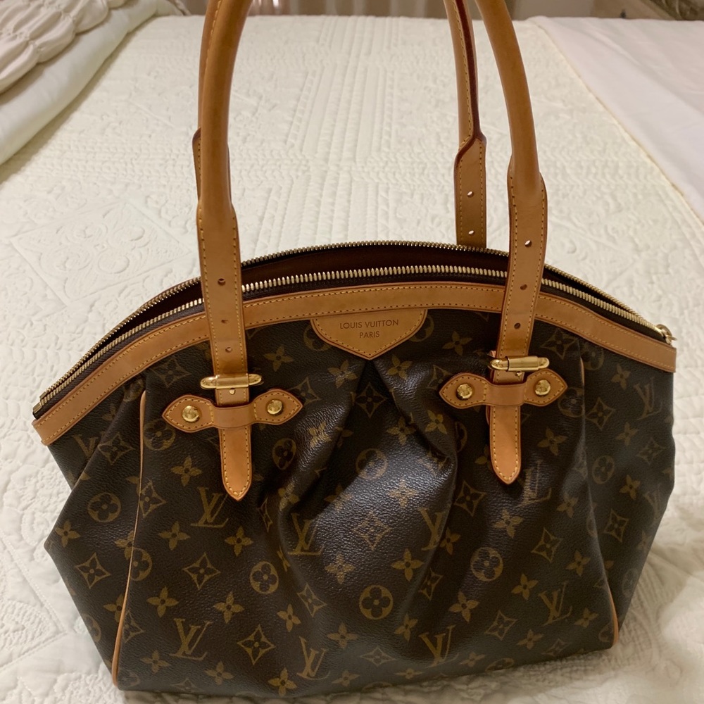 Louis Vuitton  Tivoli